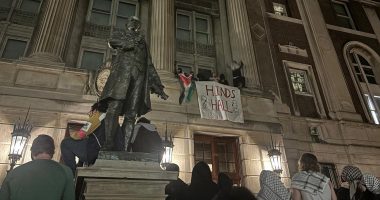 Columbia University students take over faculty building in Gaza protest | Gaza