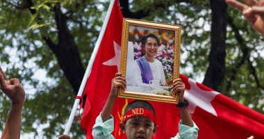 Myanmar’s Aung San Suu Kyi moved to house arrest amid heatwave | Aung San Suu Kyi News