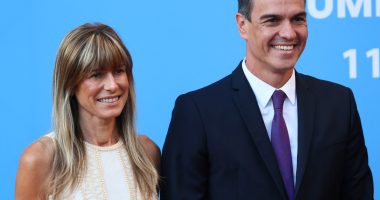 Spain’s PM Pedro Sanchez to remain in office | Politics News