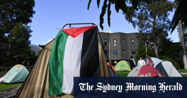 Deakin University tent city still standing after eviction order as protesters plan campus rally