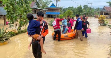 Landslides, floods sweep Indonesia’s South Sulawesi, killing 15 people | Weather News