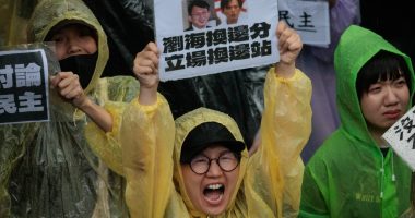 Why are thousands of people protesting in Taiwan? | Politics News