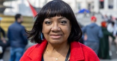 Diane Abbott says she will stand for Labour after candidacy row