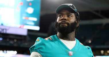 Former Dolphins football player accused of sending explicit photos to minor after his mother refused to have abortion