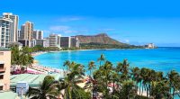 Hawaii police suggest beachgoers bring valuables in water with them