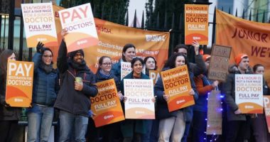 NHS warns of ‘major disruption’ as junior doctors prepare to strike