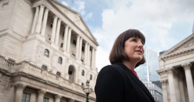 Rachel Reeves warns against changing how Bank of England pays interest on reserves