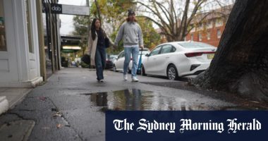 Sydney suffers through another wet and gusty weekend