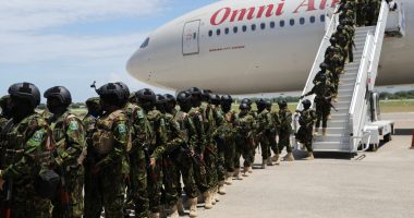 More Kenyan police deploy to tackle Haiti violence | In Pictures News