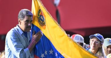 Nicolás Maduro threatens Venezuela’s opposition ahead of crucial poll
