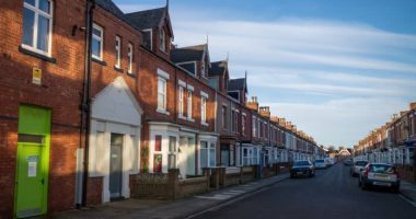 UK property rents on the rise again