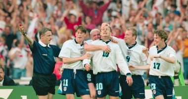 Where are the players from England's victorious match against the Netherlands at Euro 96, including pundits, podcasters, Masked Singer stars, and the strategist planning the Dutch defeat at Euro 2024, currently located?